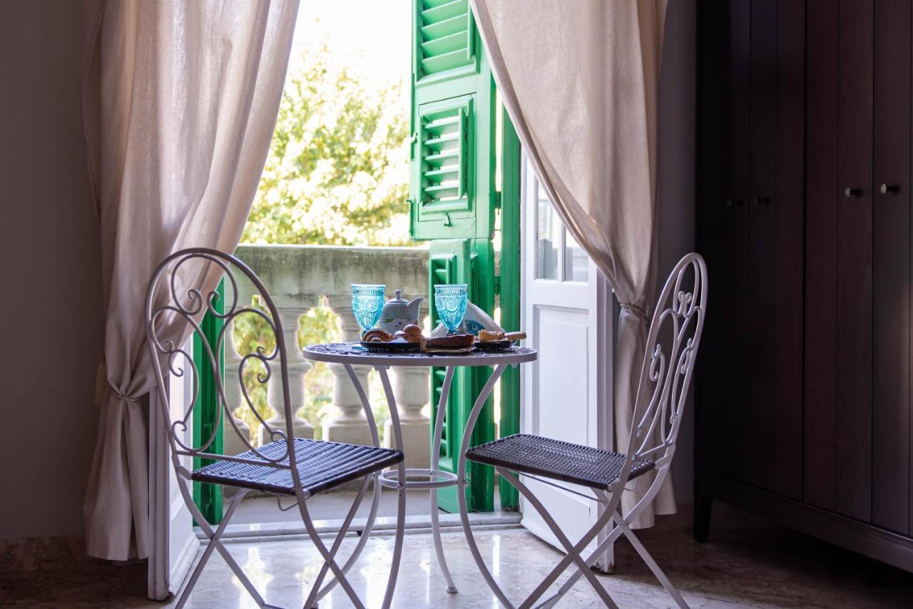 Epoque Bed And Breakfast Messina Exterior photo